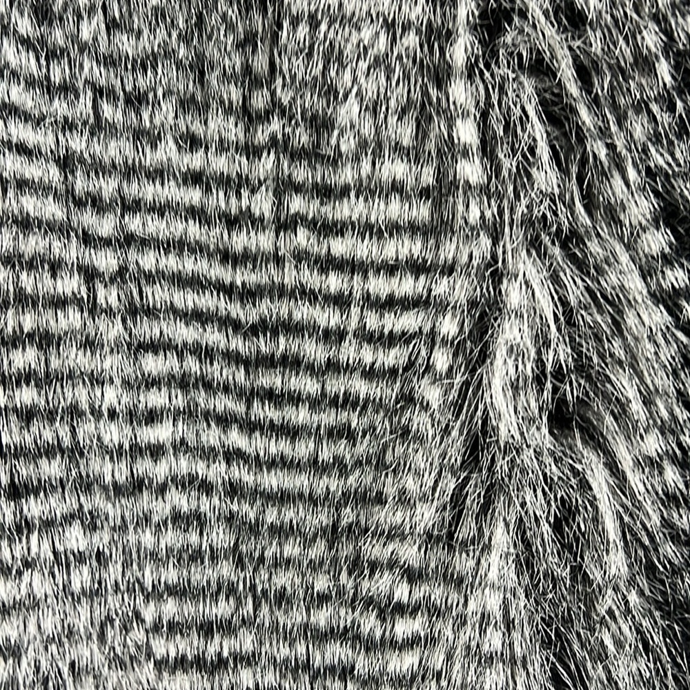 Design History Women’s Gray‎ Faux Fur Shaggy Open Front Knit Back Vest Size S - Picture 4 of 9